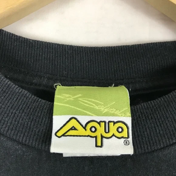 Vintage AQUA El Salvador Art T-Shirt - Picture 3 of 4